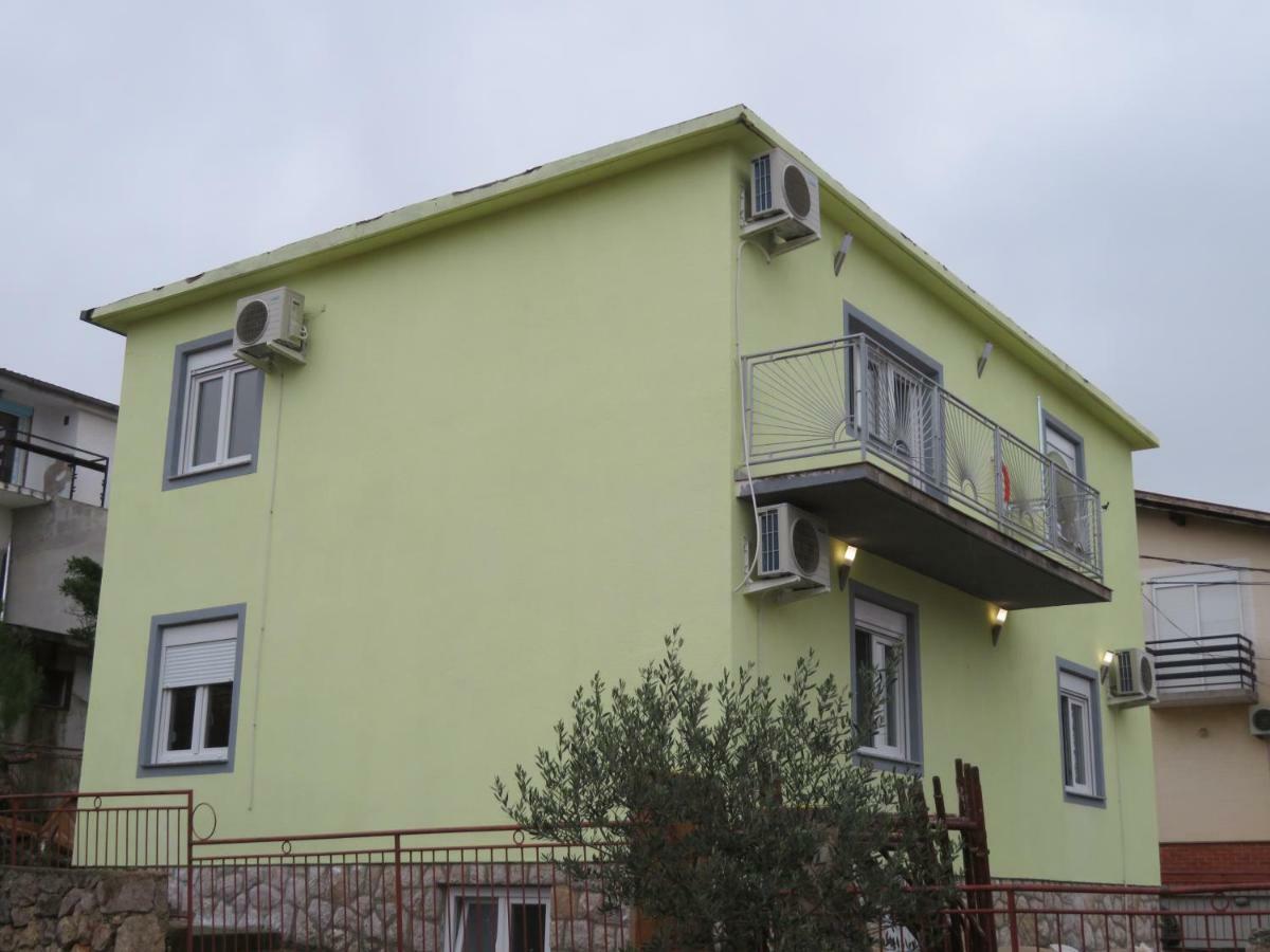 Apartments La Bombonera Starigrad Paklenica Exterior foto