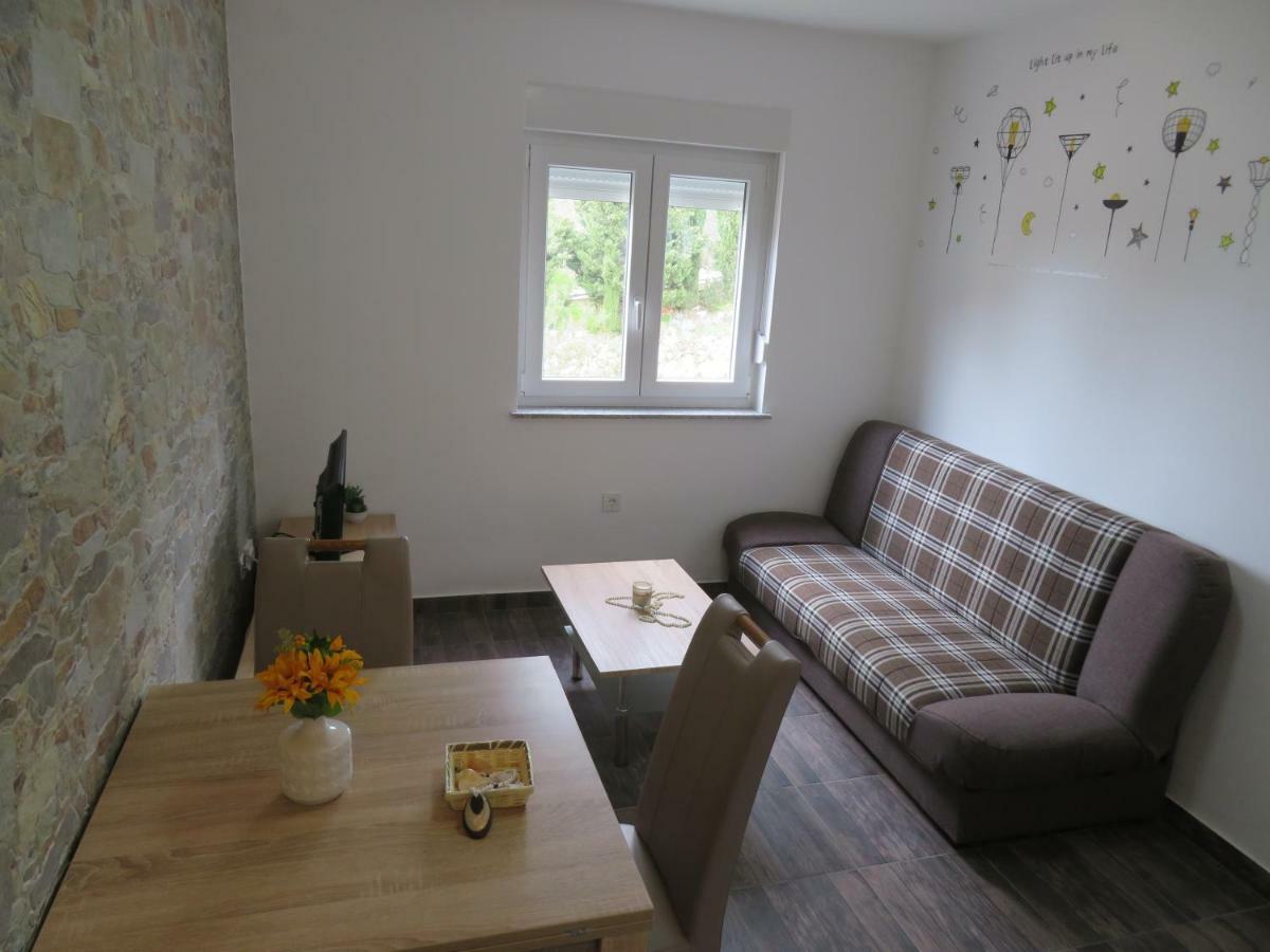 Apartments La Bombonera Starigrad Paklenica Habitación foto